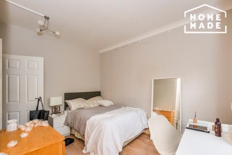 4 bedroom flat to rent, Westbourne Terrace, Paddington, W2