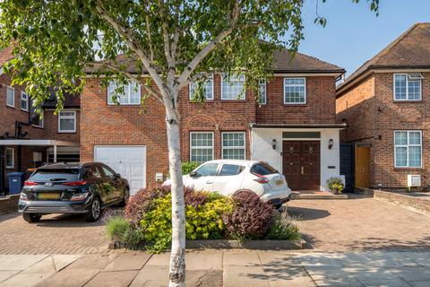 5 bedroom detached house for sale, Mowbray Road, Edgware,  HA8 8JG