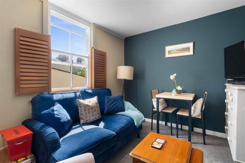 1 bedroom flat for sale, Pindar Lodge, The Promenade, Kingsbridge