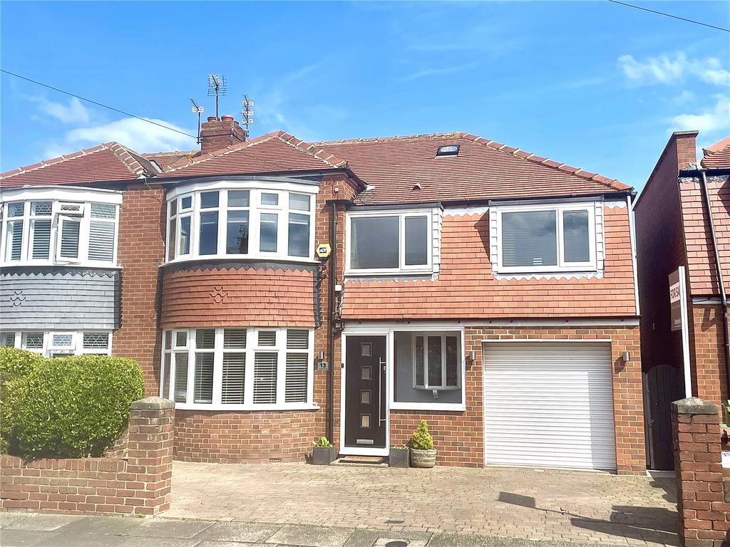 Rosedale Avenue, South Bents... 4 bed semidetached house for sale £