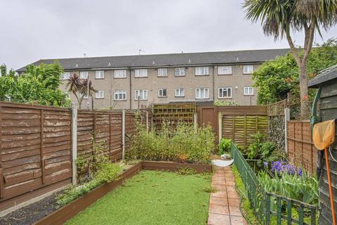 3 bedroom terraced house for sale, Daniel Bolt Close, E14 6QL, Bow, London, E14