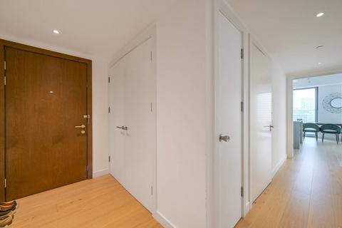2 bedroom flat to rent, Landmark Pinnacle, E14, Canary Wharf, London, E14