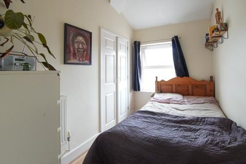 2 bedroom flat to rent, Rowley Street, Bristol BS3