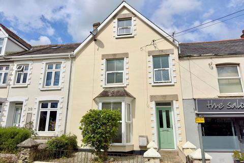 19 Trevanion Road, Wadebridge, PL27 7NZ