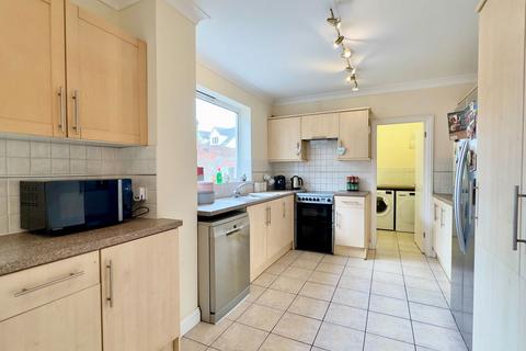 19 Trevanion Road, Wadebridge, PL27 7NZ