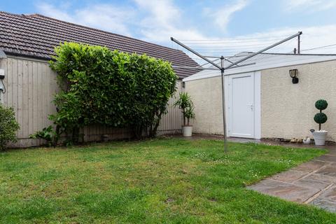 26 Pear Tree Road, Ashford, TW15 1PW
