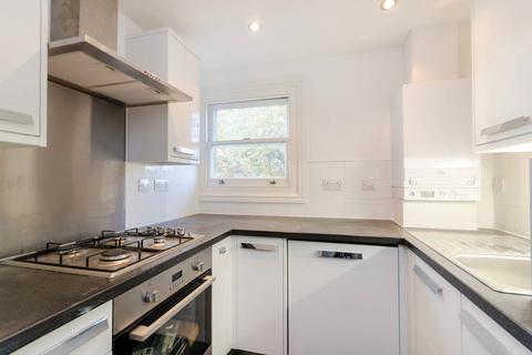2 bedroom flat to rent, Berrylands Road, Surbiton, KT5