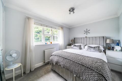 Walnut Tree Cottage Bowers Lane, Guildford, GU4 7ND