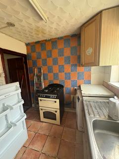 3 bedroom terraced house to rent, Luton, L