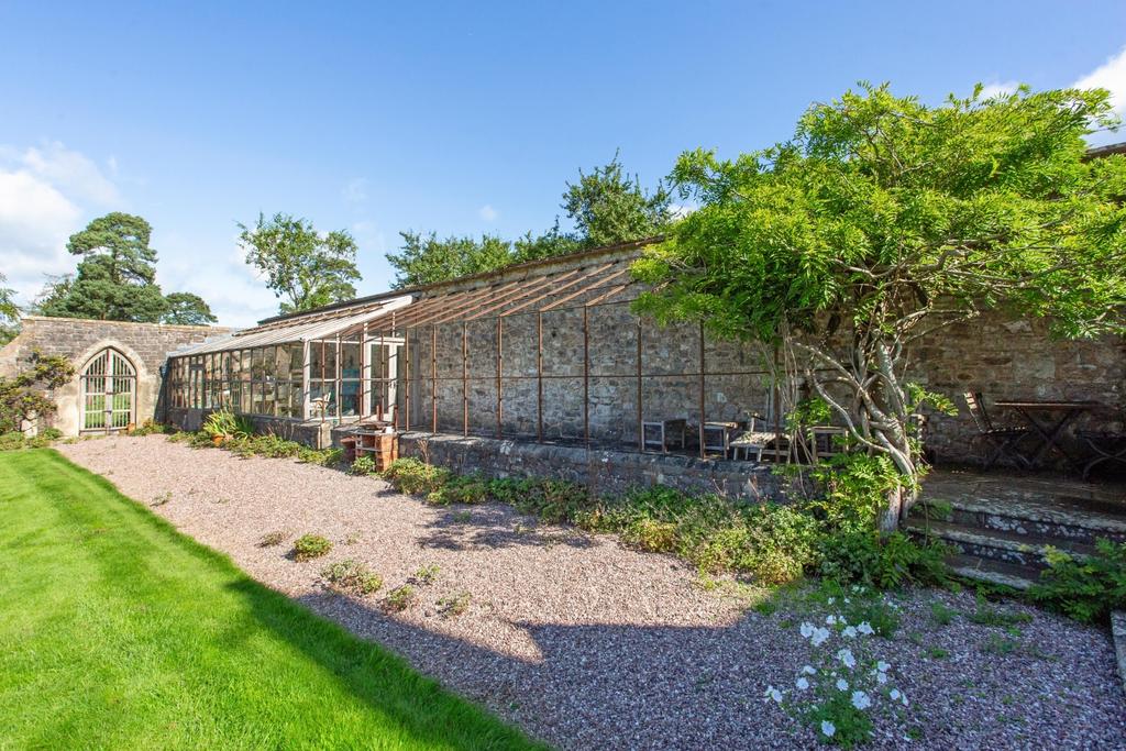 Garden glass house