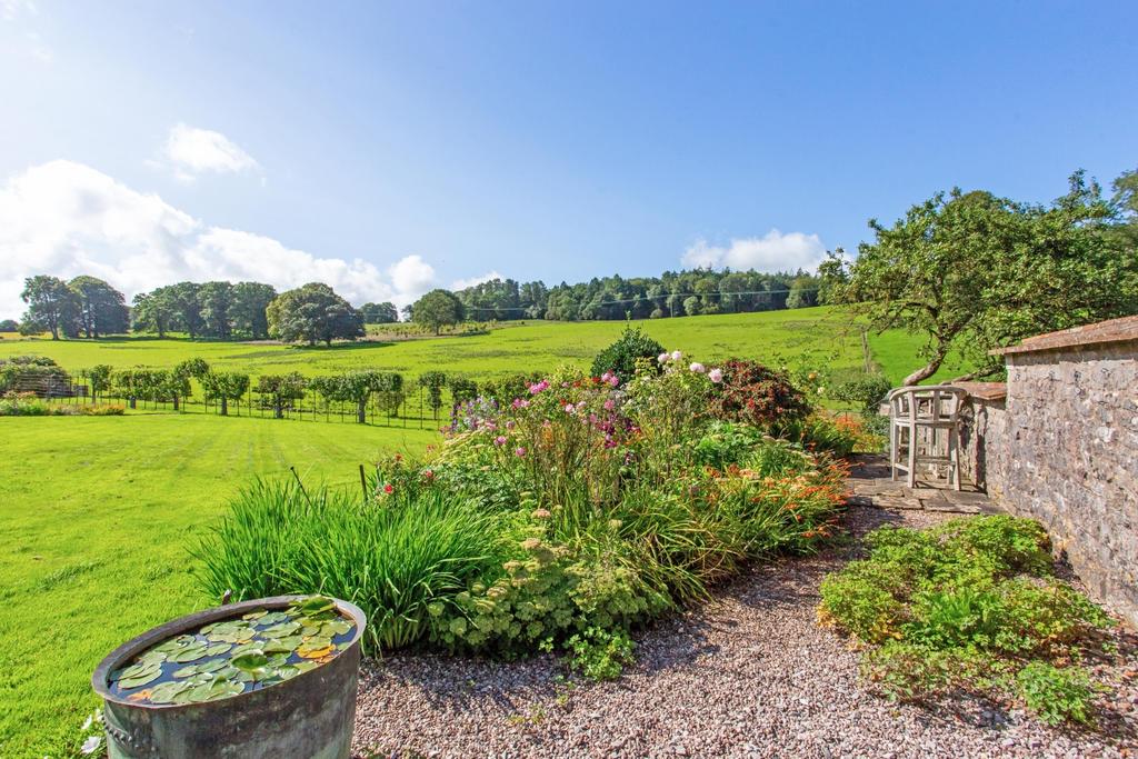 Garden aspect