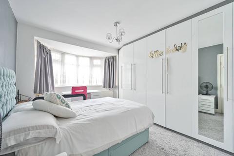 6 bedroom house for sale, Twickenham Gardens., Sudbury, Greenford, UB6