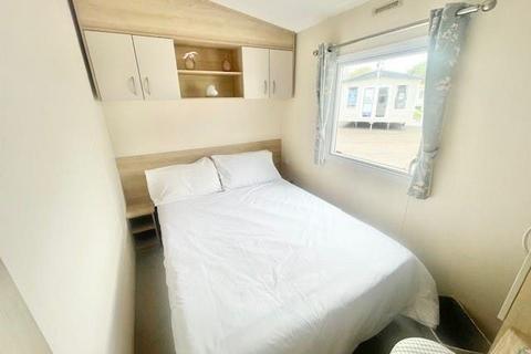 8 bedroom static caravan for sale, Broadland Sands Holiday Park