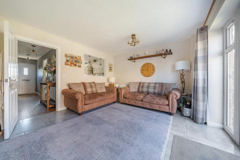 42 Evans Way, Chipping Norton, OX7 5RZ