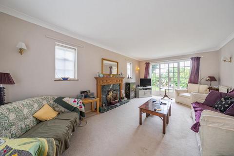2 Branksome Close, Camberley, GU15 2AH