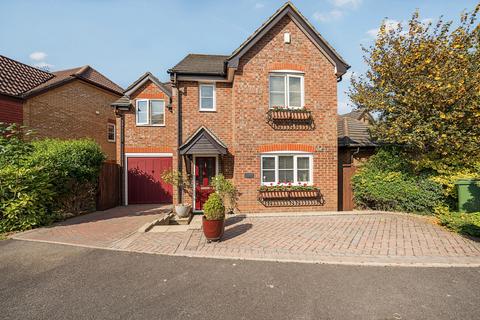 4 bedroom detached house for sale, Huson Road, Bracknell RG42