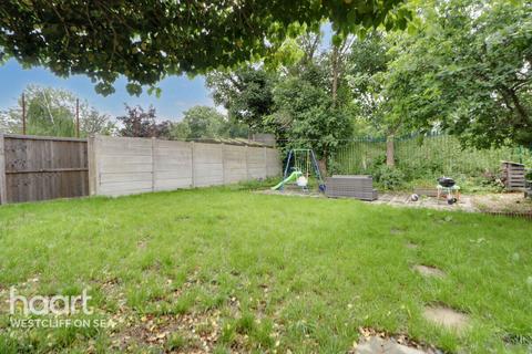 49 Lancaster Gardens, Southend-on-sea, SS1 2NS