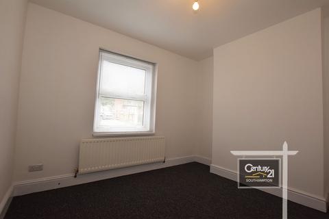 3 bedroom apartment to rent, Burgess Road, SOUTHAMPTON SO16