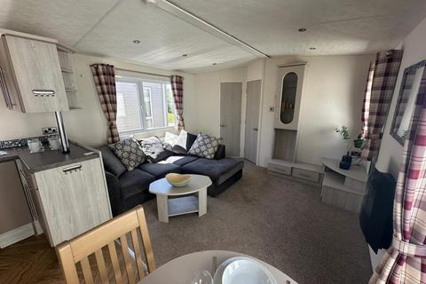 2 bedroom static caravan for sale, Chichester Lakeside Holiday Park