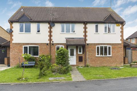 2 bedroom terraced house for sale, Lapwing Close, Bicester, OX26