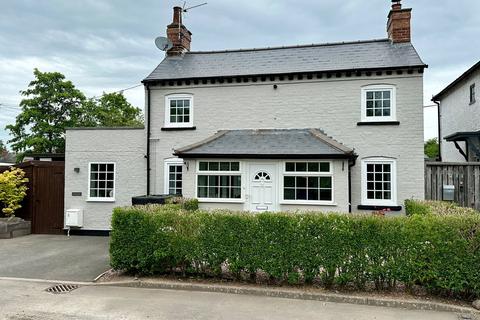 3 bedroom detached house for sale, Roman Road, Hereford, HR4