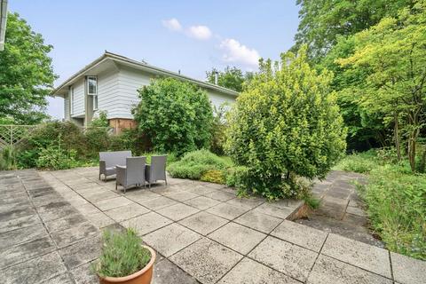 3a Crossborough Hill, Basingstoke, RG21 4AG