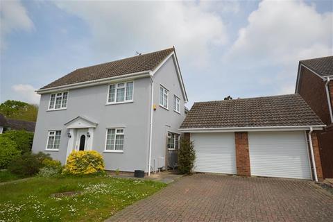 4 bedroom detached house to rent, Coniston Close, Great Notley, Braintree, CM77