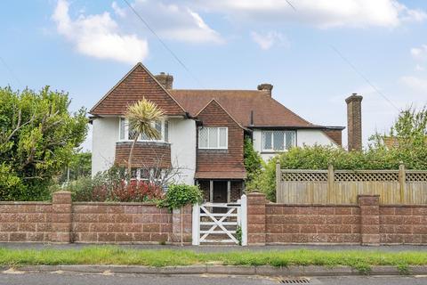 6 bedroom detached house for sale, 6 Vincent Road, Selsey, PO20