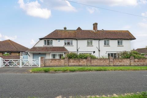 6 bedroom detached house for sale, 6 Vincent Road, Selsey, PO20