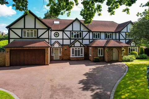 5 bedroom detached house for sale, Beechwood Avenue, Weybridge, Surrey, KT13