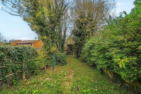 4 bedroom terraced house to rent, Valentia Road,  Headington,  OX3