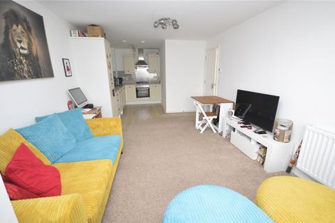 2 bedroom apartment for sale, Bongrace Walk, Luton, Bedfordshire, LU4