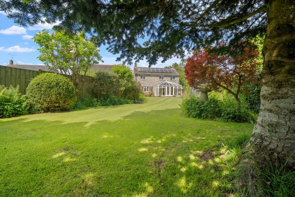 Bingham, Dorset 4 bed detached house for sale £525,000