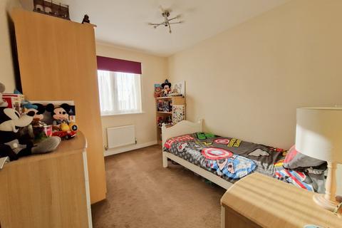 18 Arnold Rise, Biggleswade, SG18 8UF