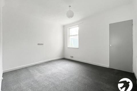 9 Cross Street, Rochester, ME2 3AE