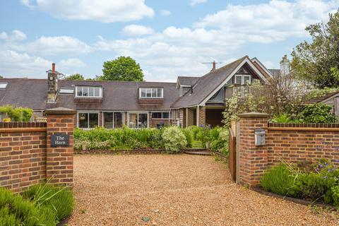 4 bedroom semi-detached house for sale, Lewes Road, East Grinstead RH19