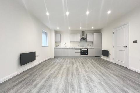 2 bedroom flat to rent, Union Road, Solihull, West Midlands, B91