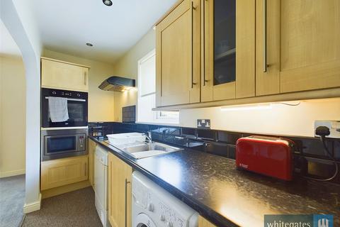 2 bedroom end of terrace house for sale, Evelyn Terrace, Mountain, Queensbury, Bradford, BD13