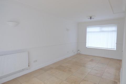 3 bedroom terraced house to rent, Liverpool L14