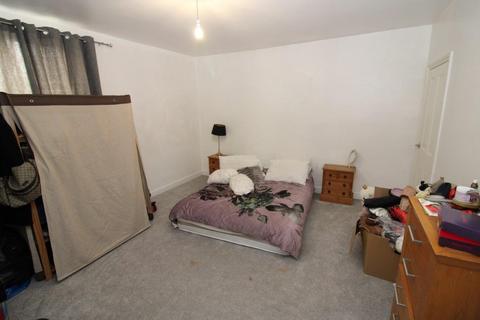 2 bedroom terraced house for sale, Greenside, Mapplewell, Barnsley