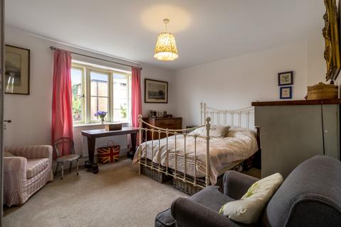 4 Chapman Link, Tetbury, GL8 8UZ