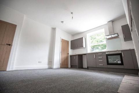 2 bedroom terraced house for sale, Lowergate, Huddersfield, West Yorkshire, HD3