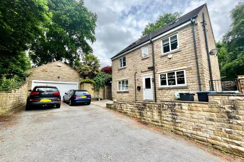 6 bedroom detached house to rent, The Harrows, East Morton, Keighley, West Yorkshire, BD20