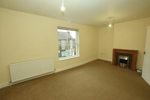 2 bedroom apartment to rent, Commercial Street, Malton YO17