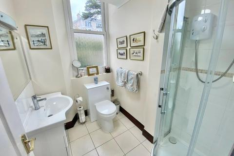 2 bedroom apartment for sale, Vernon Court, Warren Road, Torquay