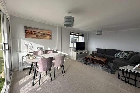 2 bedroom apartment for sale, Ridgeway Heights, Ridgeway Road, Torquay