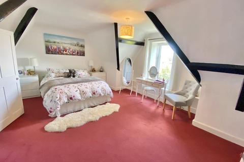 2 bedroom flat to rent, Firswood, Oak Hill Road, Torquay
