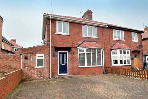 3 bedroom semi-detached house for sale, Houghton Avenue, Cullercoats, NE30