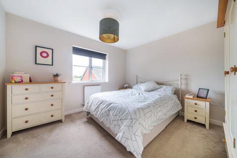 2 Meeks Croft, Clifton, Shefford, SG17 5GW