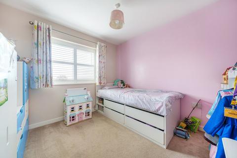 2 Meeks Croft, Clifton, Shefford, SG17 5GW